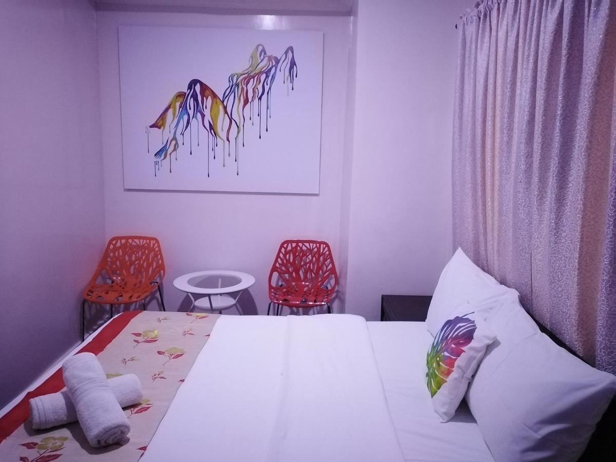 Halfway House Hostel Mactan Cebu Airport Lapu-Lapu City Kültér fotó