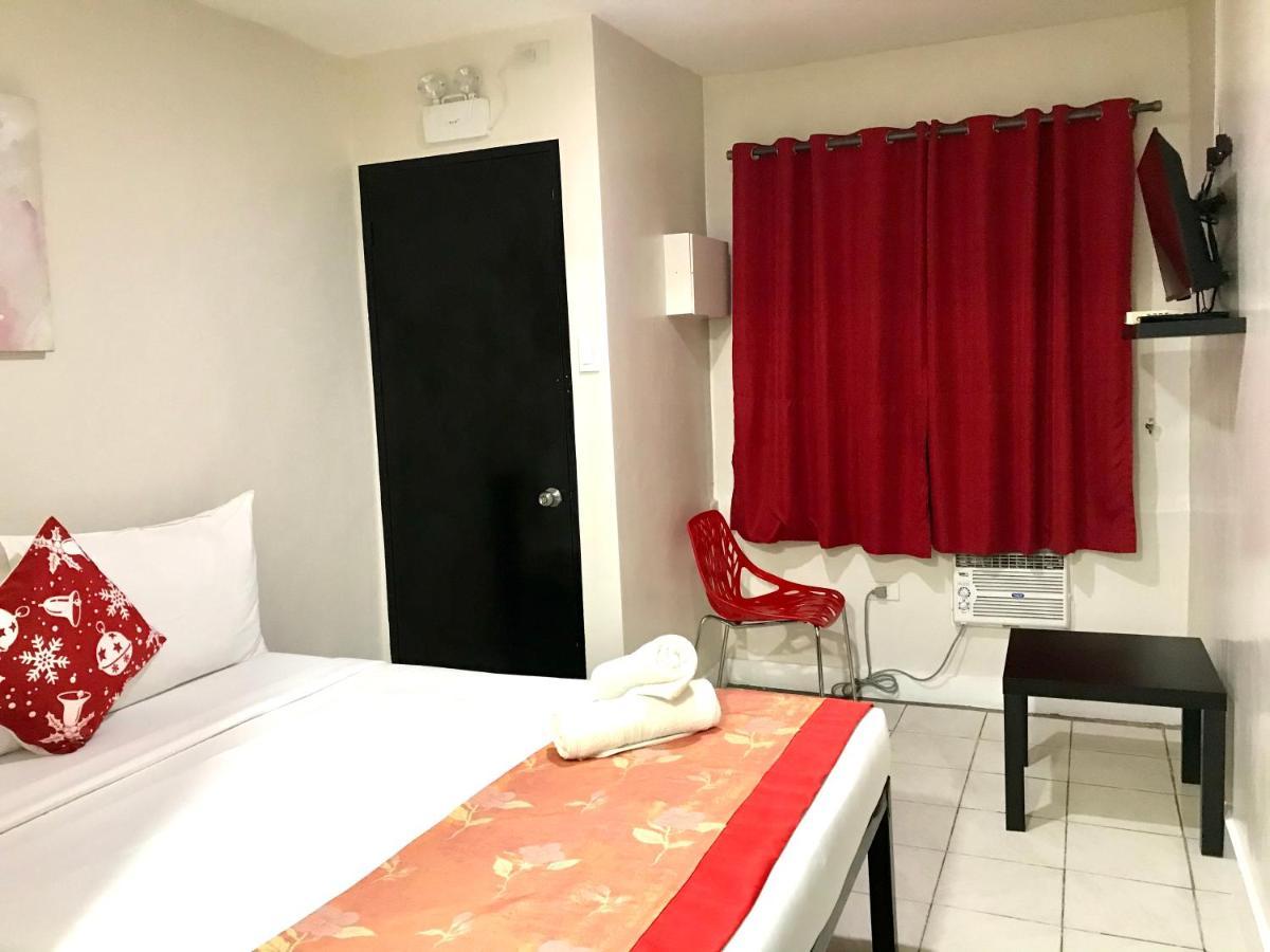 Halfway House Hostel Mactan Cebu Airport Lapu-Lapu City Kültér fotó