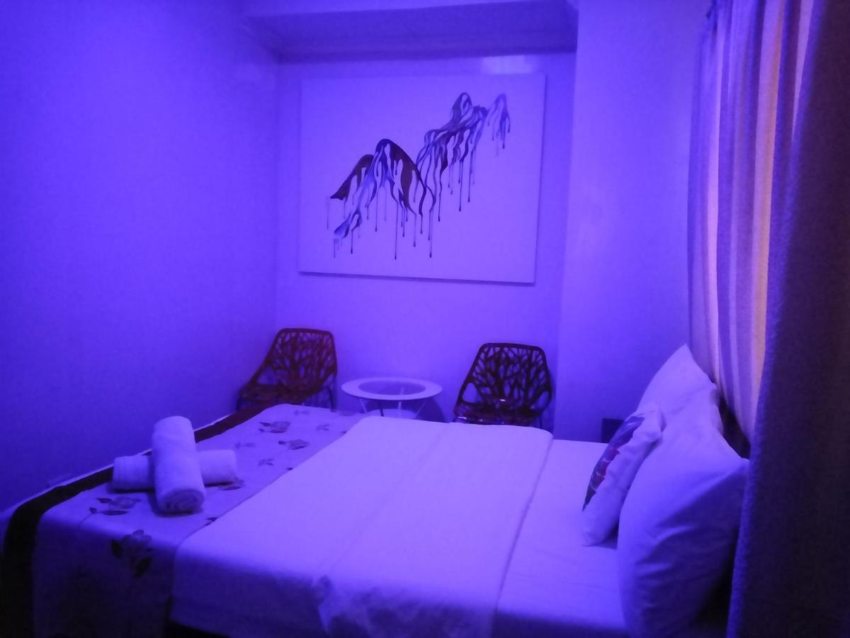 Halfway House Hostel Mactan Cebu Airport Lapu-Lapu City Kültér fotó