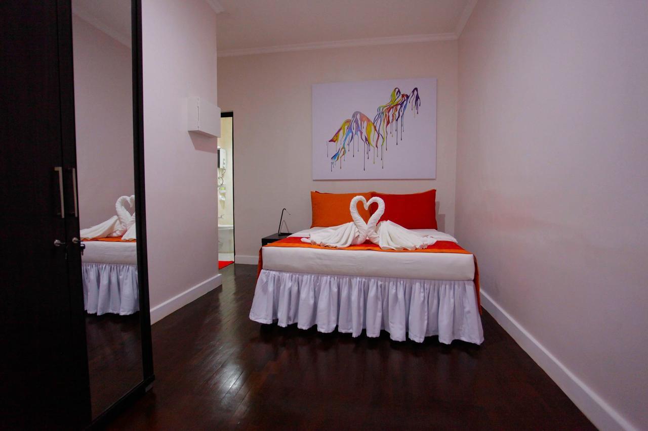 Halfway House Hostel Mactan Cebu Airport Lapu-Lapu City Kültér fotó