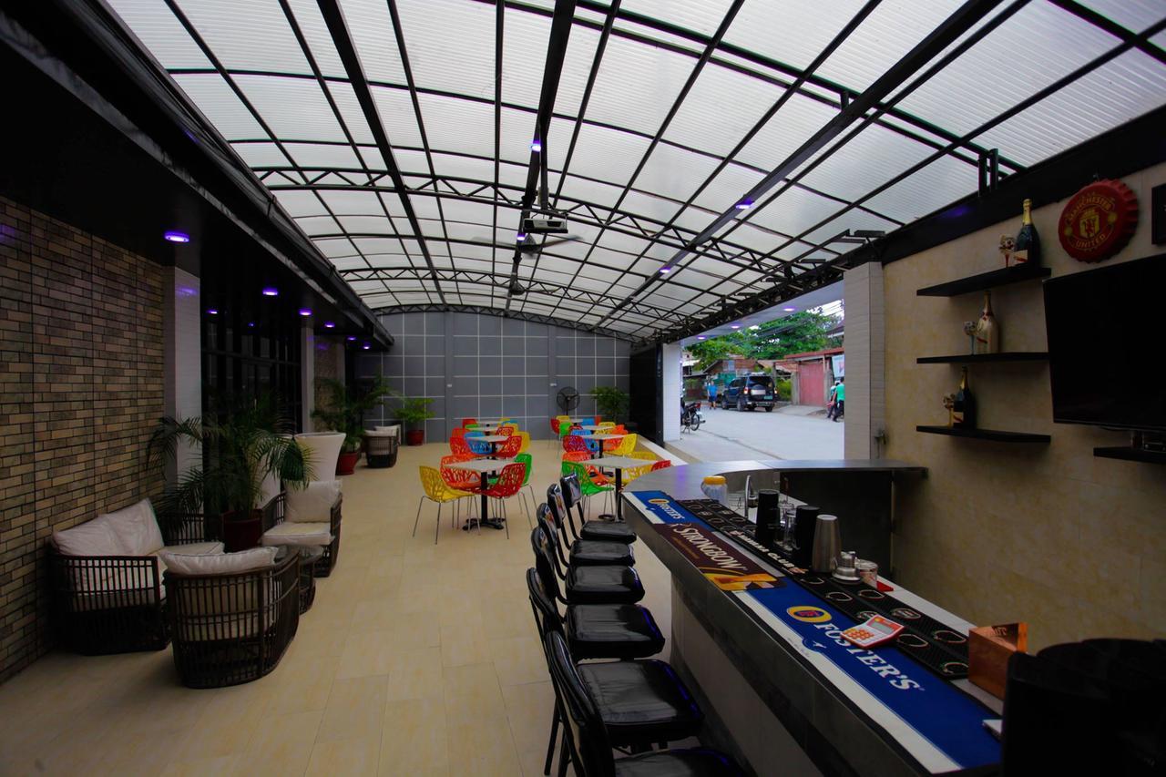 Halfway House Hostel Mactan Cebu Airport Lapu-Lapu City Kültér fotó
